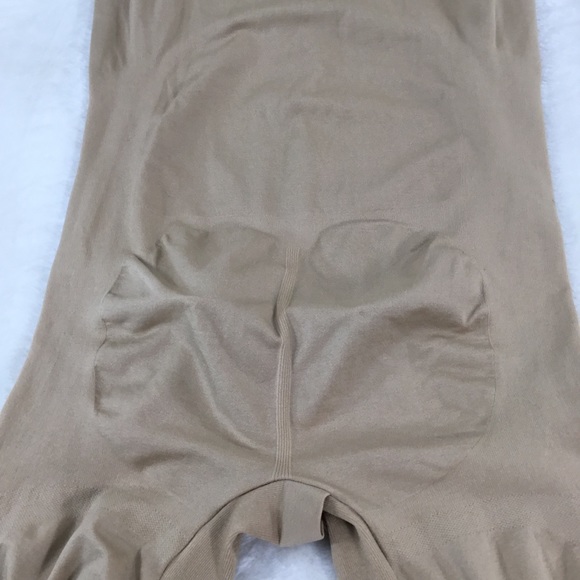 MARYLYN MONROE INTIMATES BODYSUIT SHAPEWEAR 1X - Picture 7 of 8